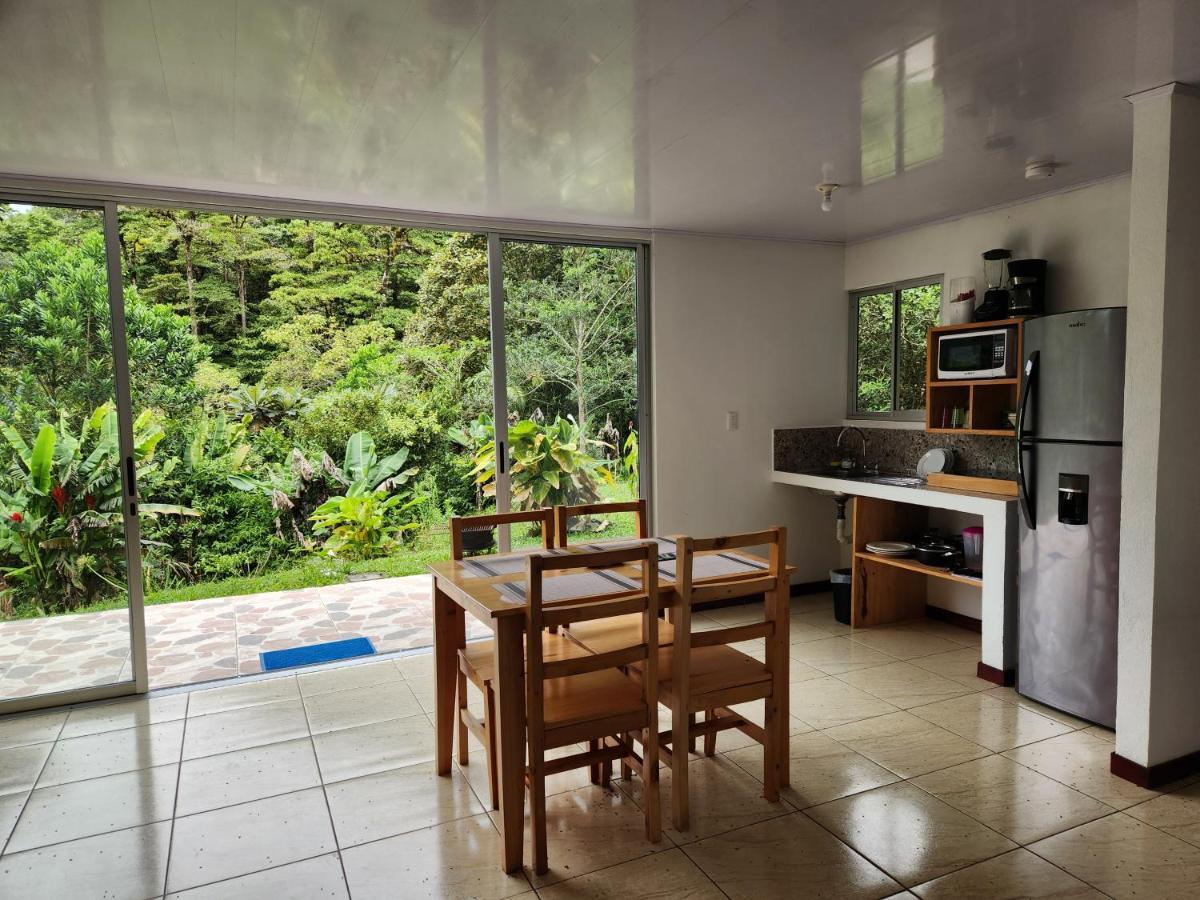 Ferienwohnung Selvatica Del Toro Bajos del Toro Exterior foto