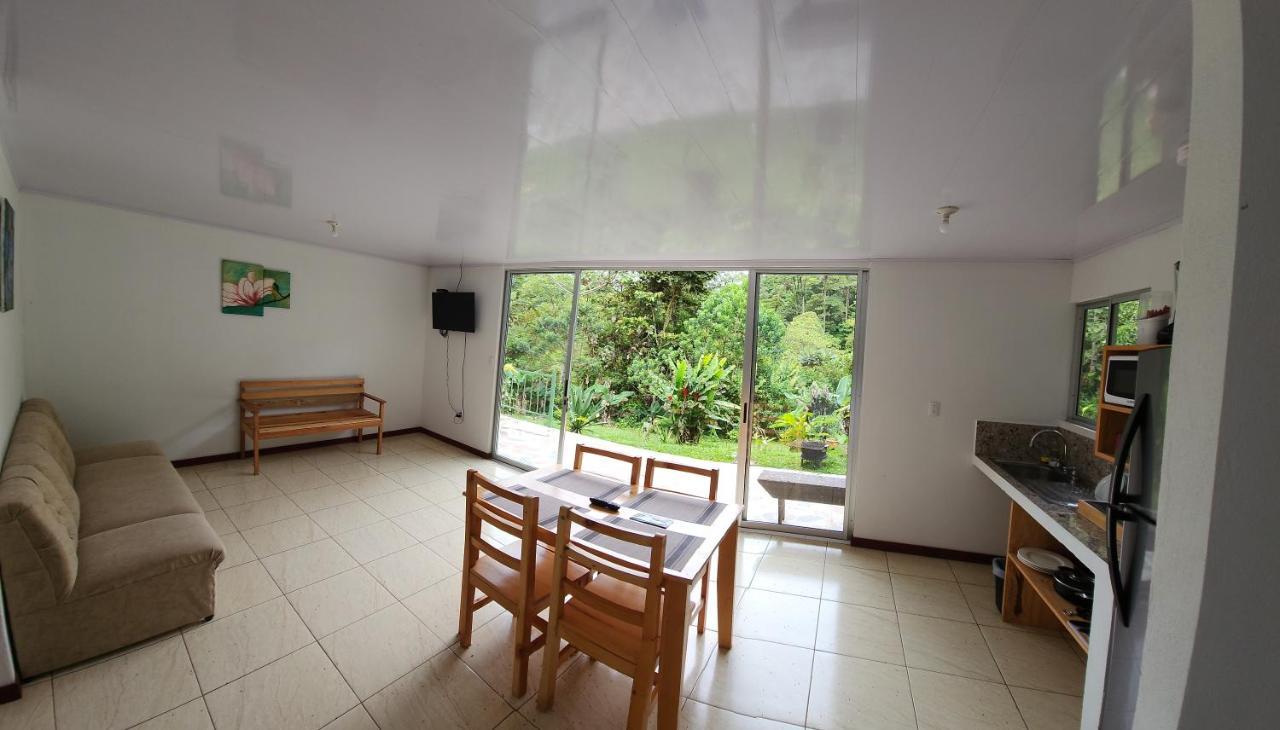 Ferienwohnung Selvatica Del Toro Bajos del Toro Exterior foto